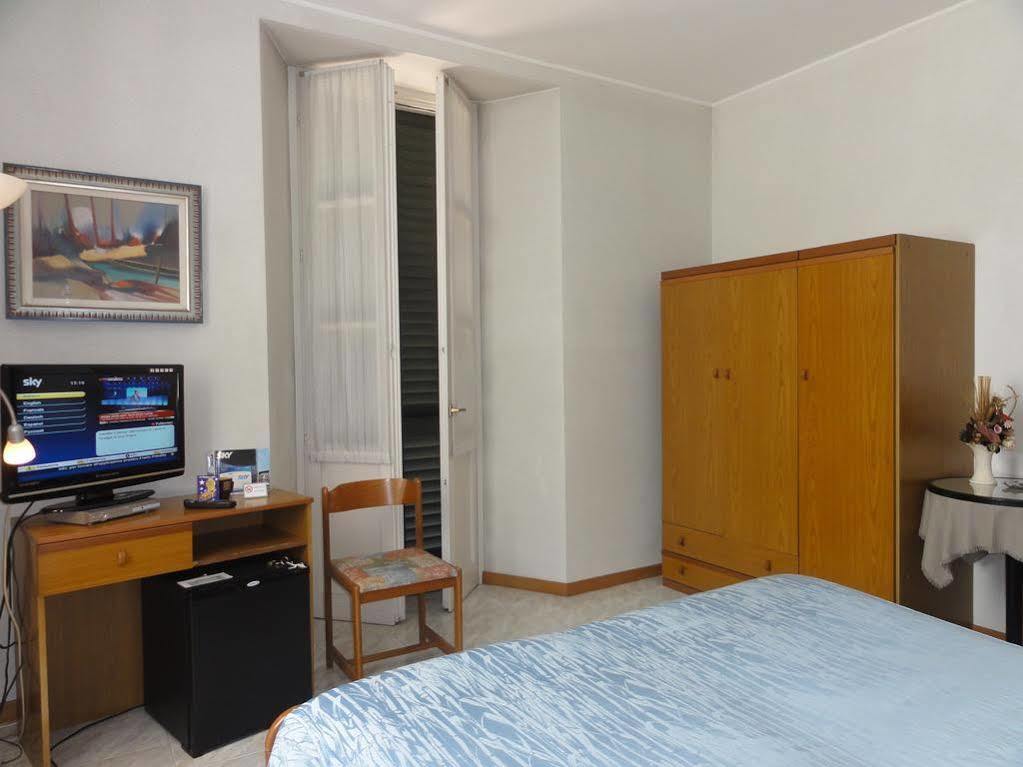 מנדלו דל לאריו Albergo Ristorante Grigna מראה חיצוני תמונה